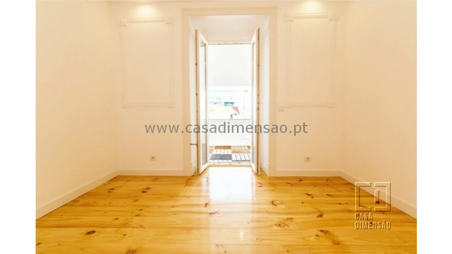 Apartamento T3 para Venda em Avenidas Novas Foto 12