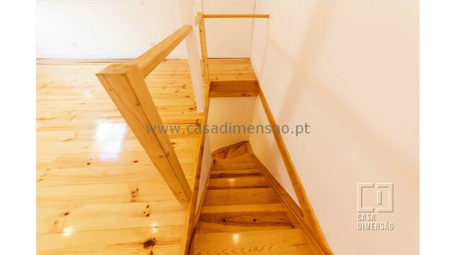 Apartamento T3 para Venda em Avenidas Novas Foto 30
