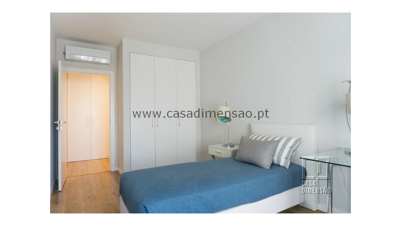 Apartamento T3 para Venda em Carnaxide e Queijas Foto 61