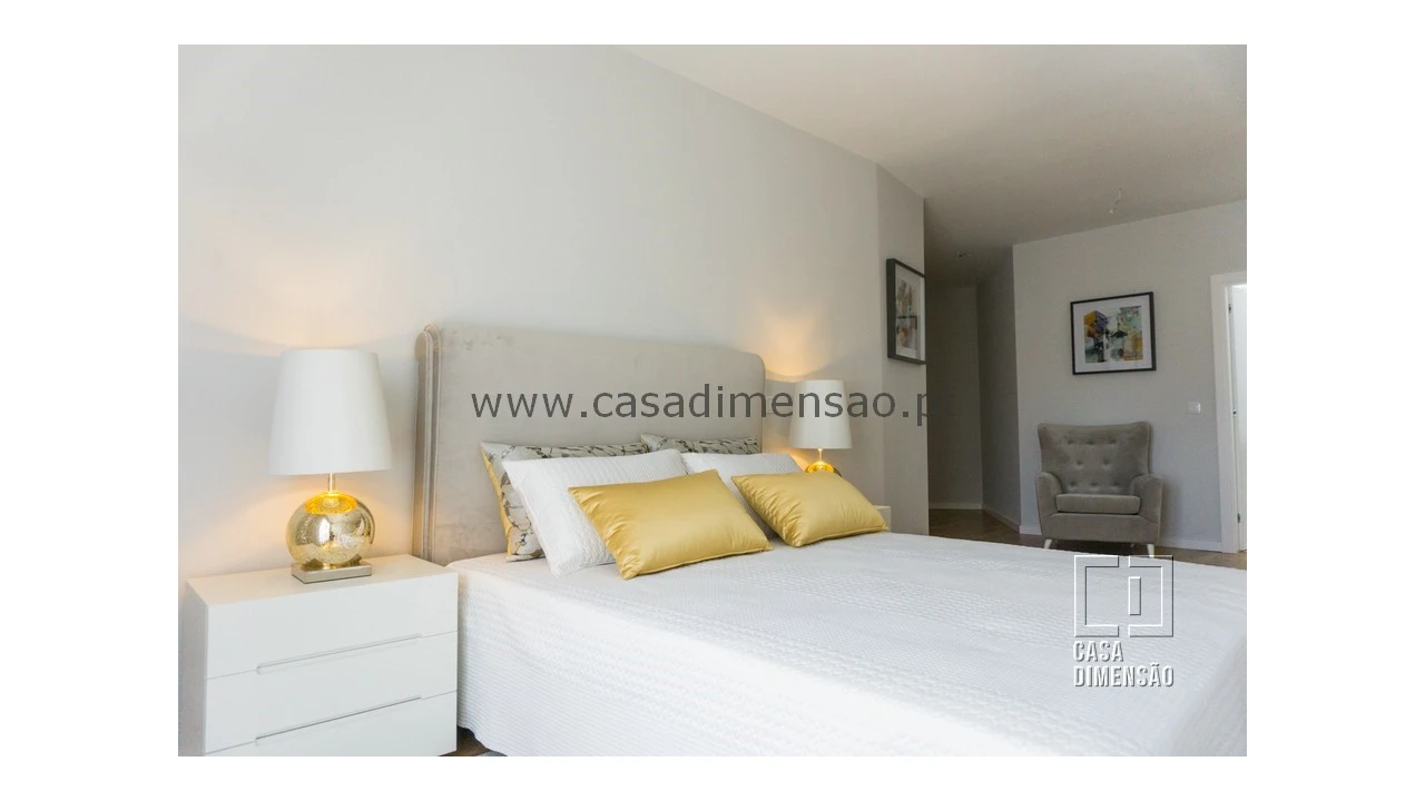 Apartamento T3 para Venda em Carnaxide e Queijas Foto 70