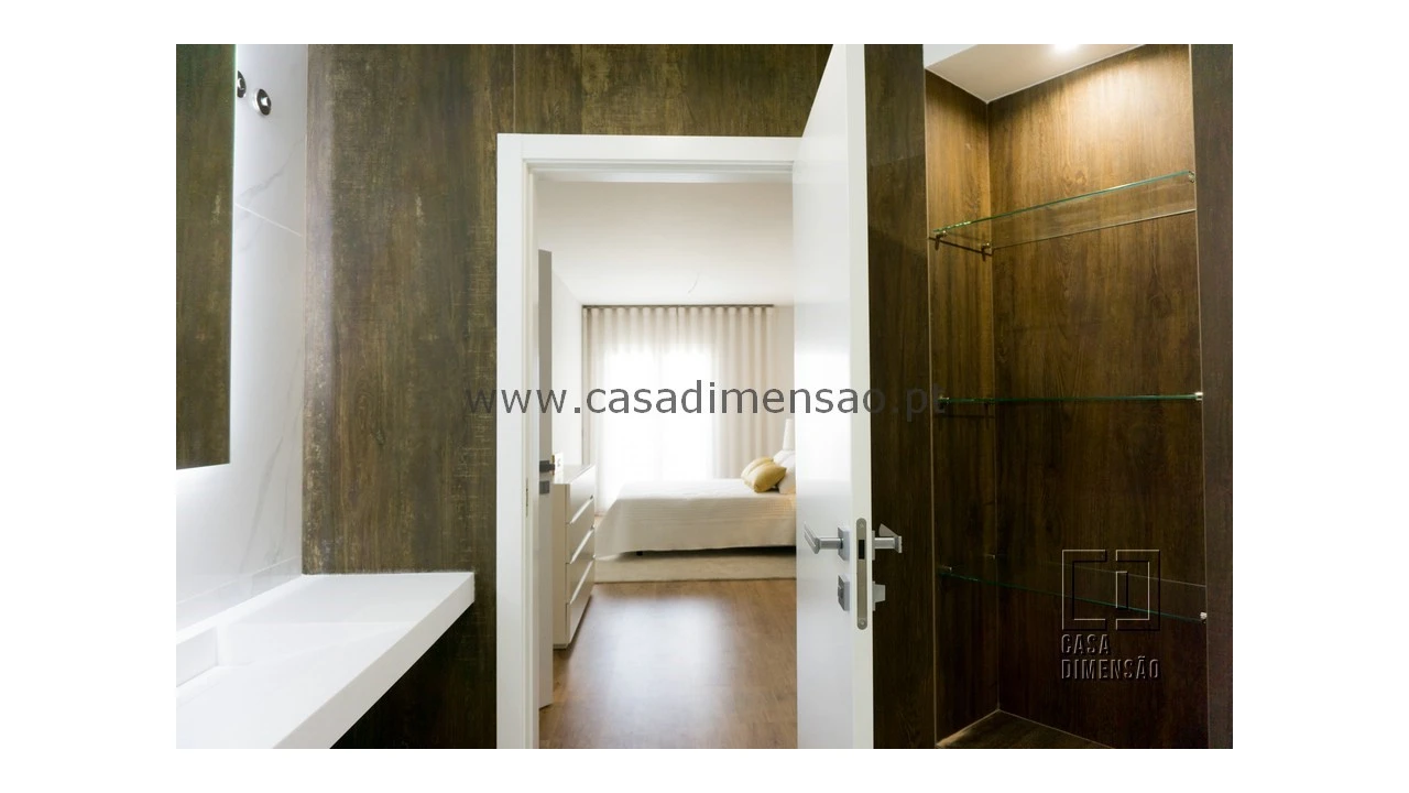 Apartamento T3 para Venda em Carnaxide e Queijas Foto 85