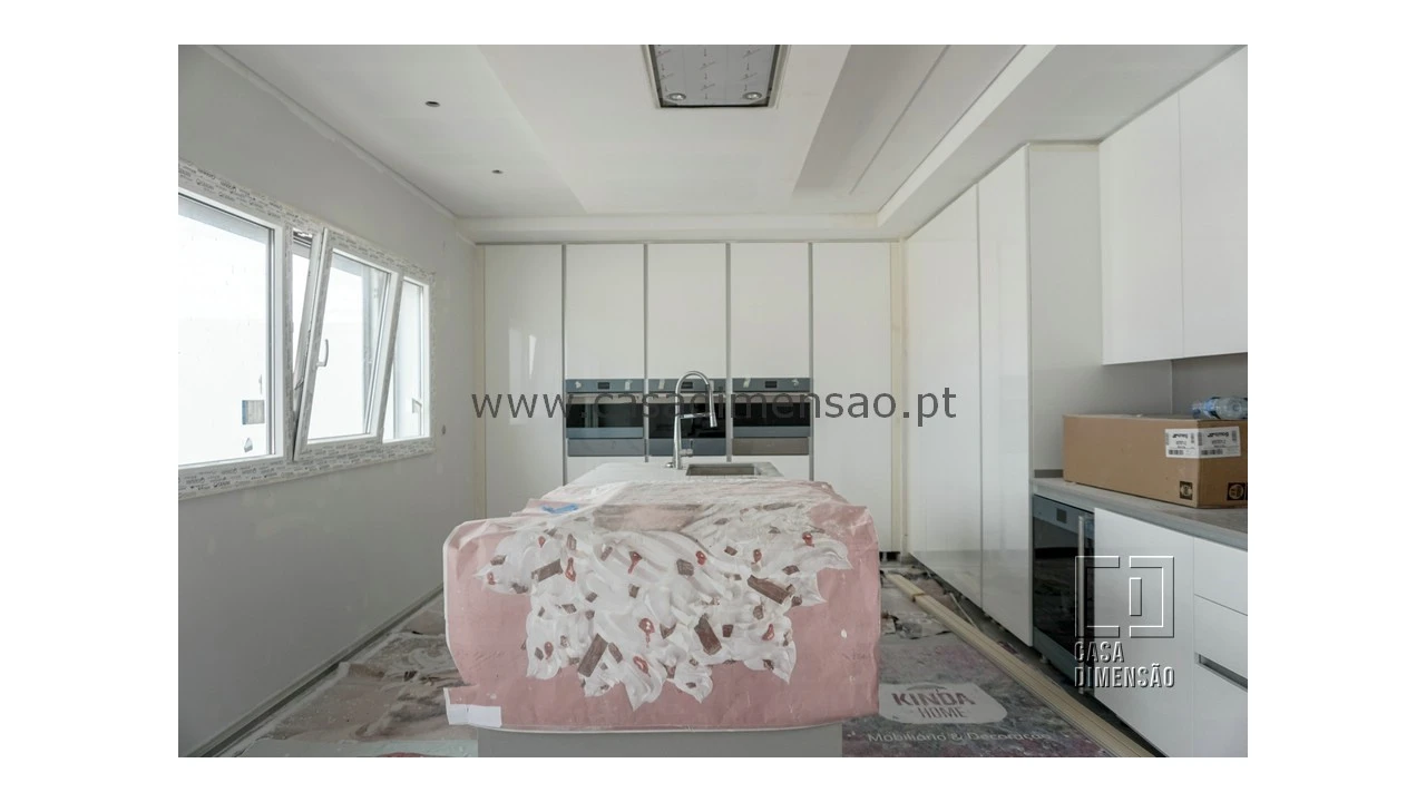 Apartamento T3 para Venda em Carnaxide e Queijas Foto 14
