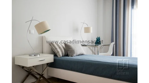 Apartamento T3 para Venda em Carnaxide e Queijas