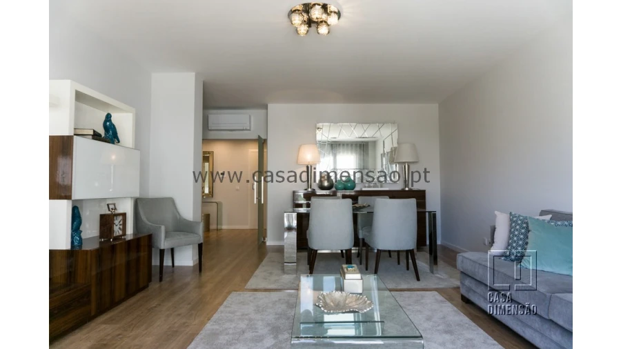 Apartamento T3 para Venda em Carnaxide e Queijas Foto 36