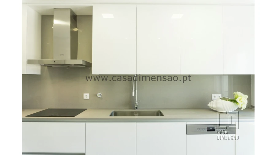 Apartamento T3 para Venda em Carnaxide e Queijas Foto 42