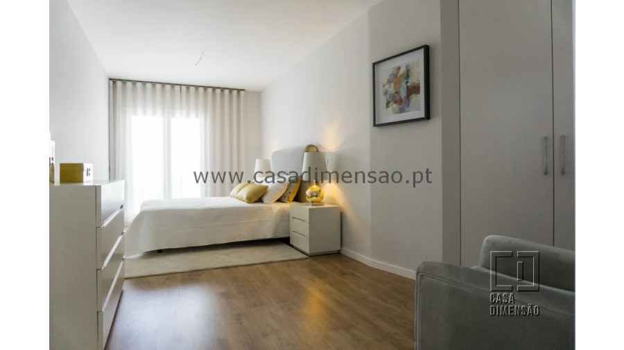 Apartamento T3 para Venda em Carnaxide e Queijas Foto 76