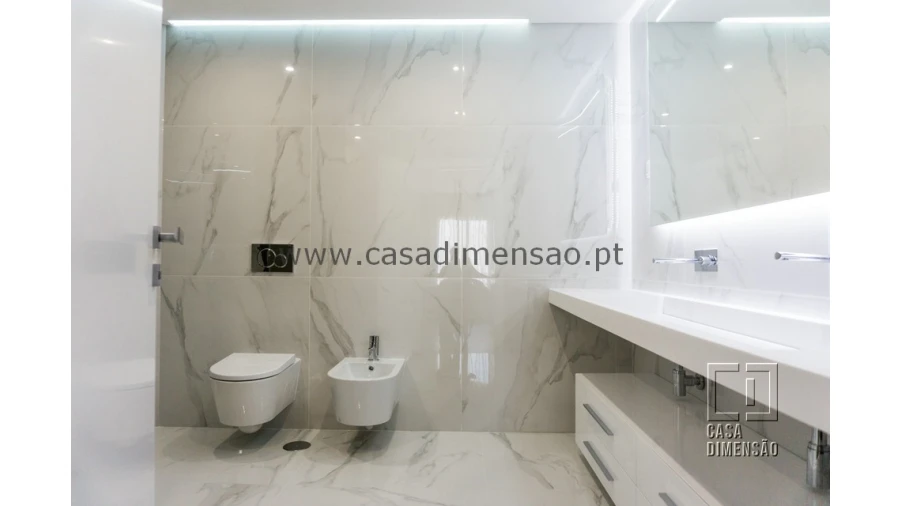 Apartamento T3 para Venda em Carnaxide e Queijas Foto 78