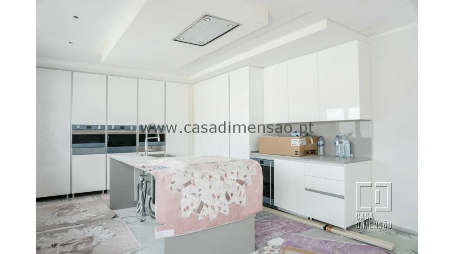 Apartamento T3 para Venda em Carnaxide e Queijas Foto 15
