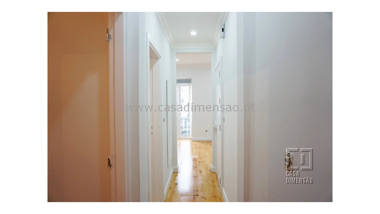 Apartamento T2 para Venda em São Vicente Foto 2