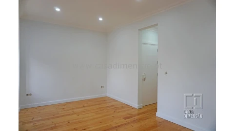 Apartamento T2 para Venda em São Vicente