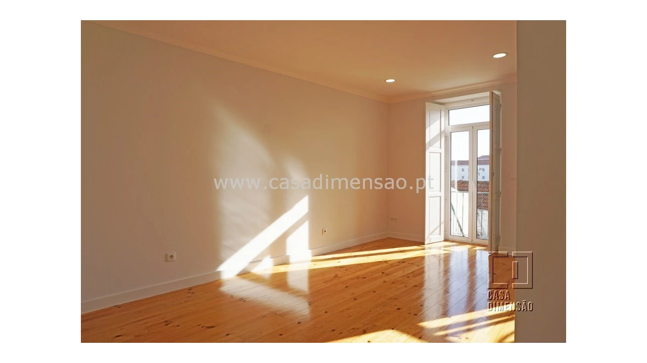 Apartamento T3 para Venda em São Vicente Foto 4