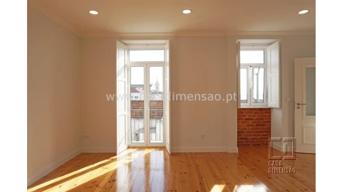 Apartamento T3 para Venda em São Vicente
