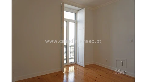 Apartamento T3 para Venda em São Vicente