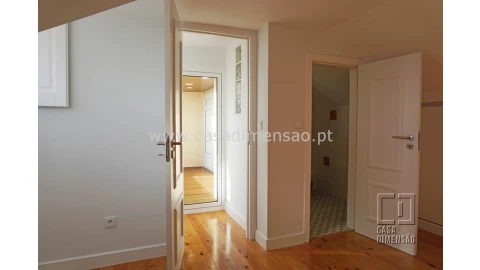Apartamento T3 para Venda em São Vicente