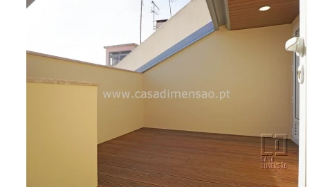 Apartamento T3 para Venda em São Vicente