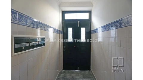 Apartamento T3 para Venda em São Vicente