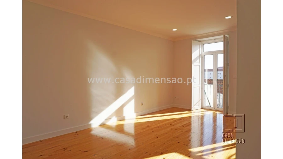 Apartamento T3 para Venda em São Vicente Foto 4