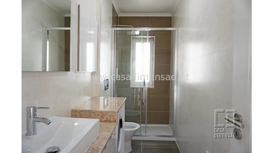 Apartamento T3 para Venda em São Vicente Foto 30