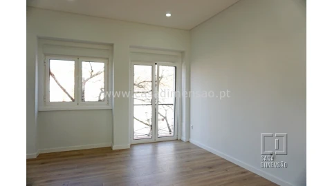 Apartamento T2 para Venda em Alvalade