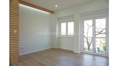 Apartamento T2 para Venda em Alvalade
