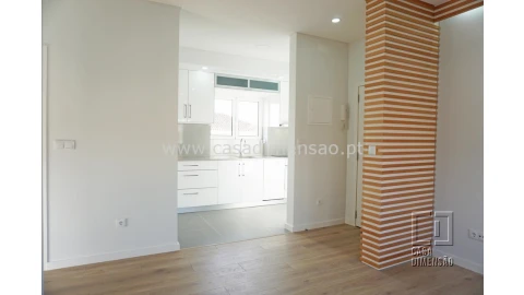 Apartamento T2 para Venda em Alvalade