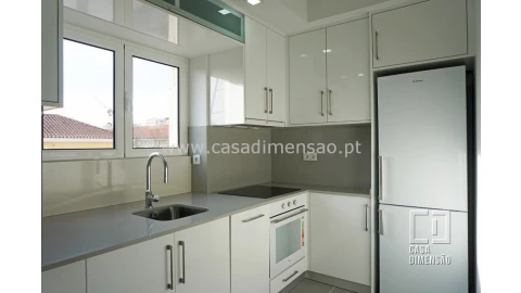 Apartamento T2 para Venda em Alvalade