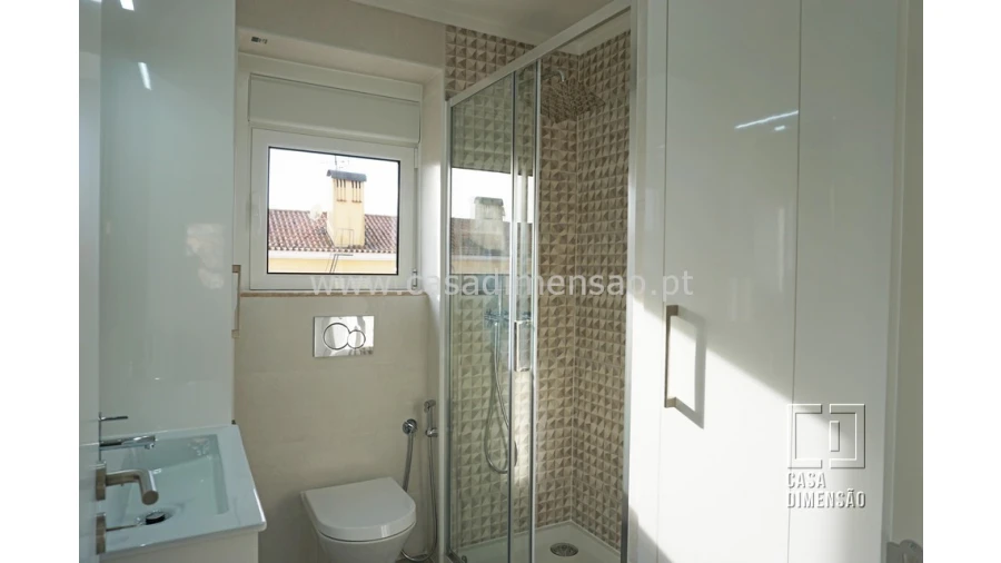 Apartamento T2 para Venda em Alvalade Foto 22