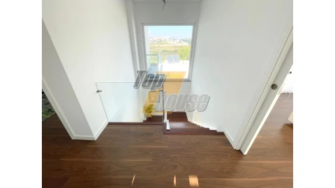Moradia T4 para Venda em Caparica e Trafaria