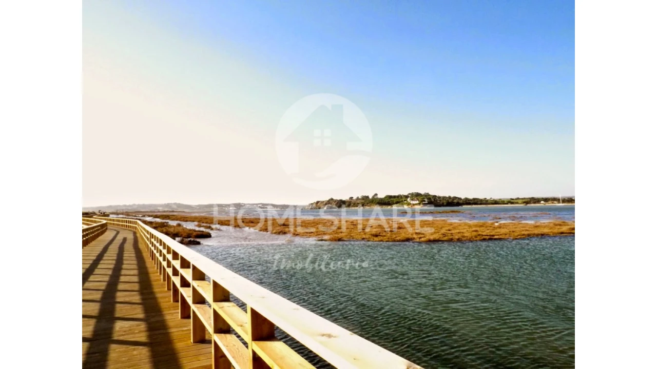 Terreno para Venda em Alvor Foto 9