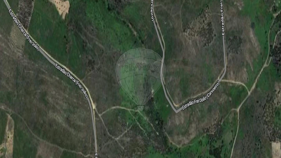 Terreno para Venda em Carvoeiro Foto 8