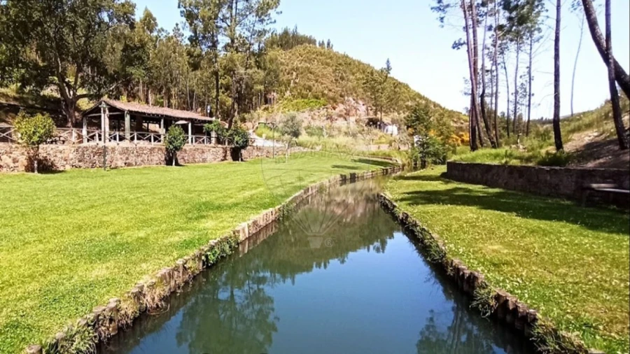 Terreno para Venda em Carvoeiro Foto 14