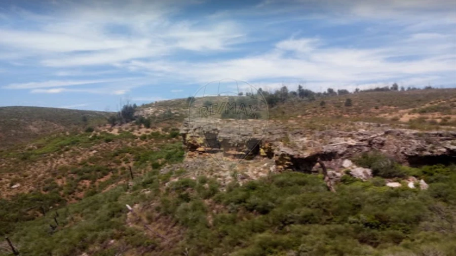 Terreno para Venda em Carvoeiro Foto 12