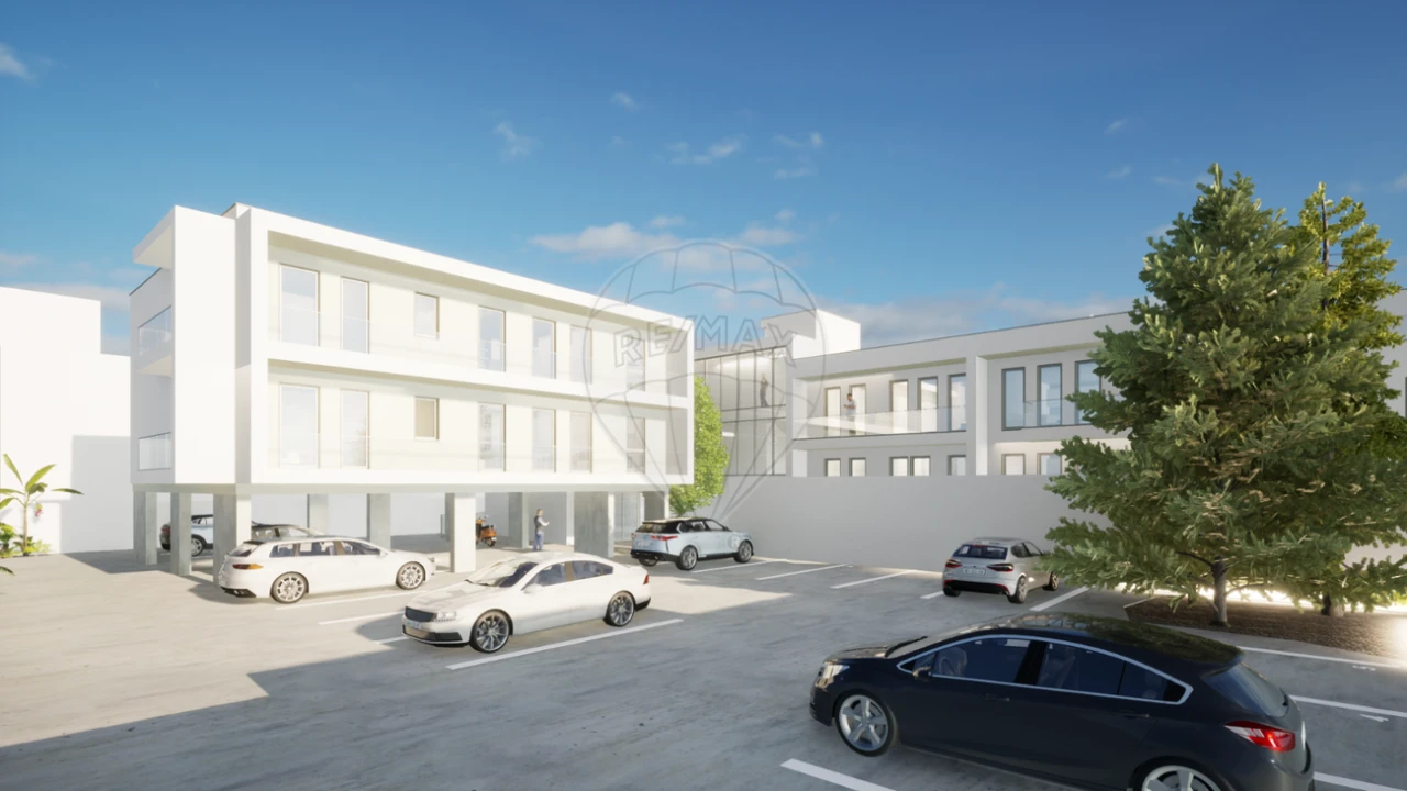 Terreno para Venda em Peniche Foto 3