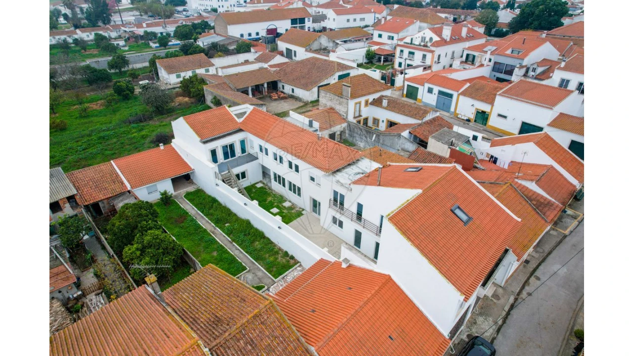 Moradia T8 para Venda em Golegã Foto 19