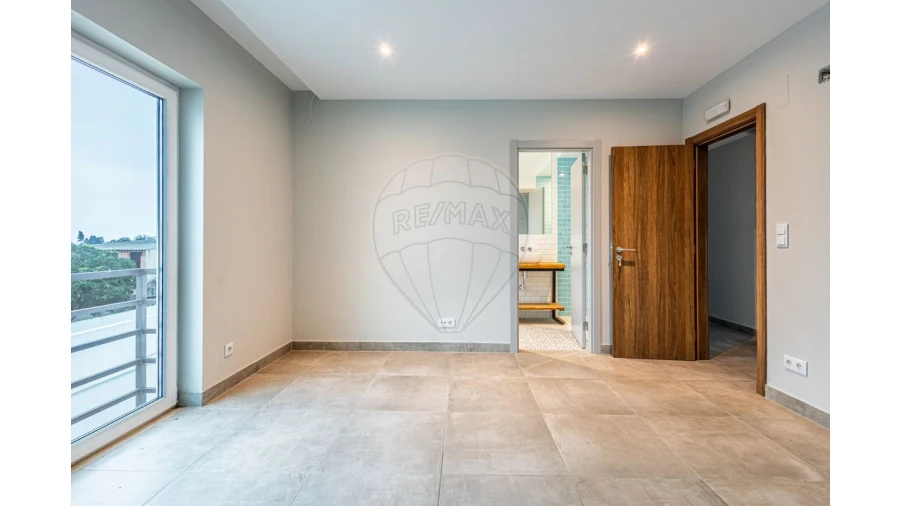 Moradia T8 para Venda em Golegã Foto 34