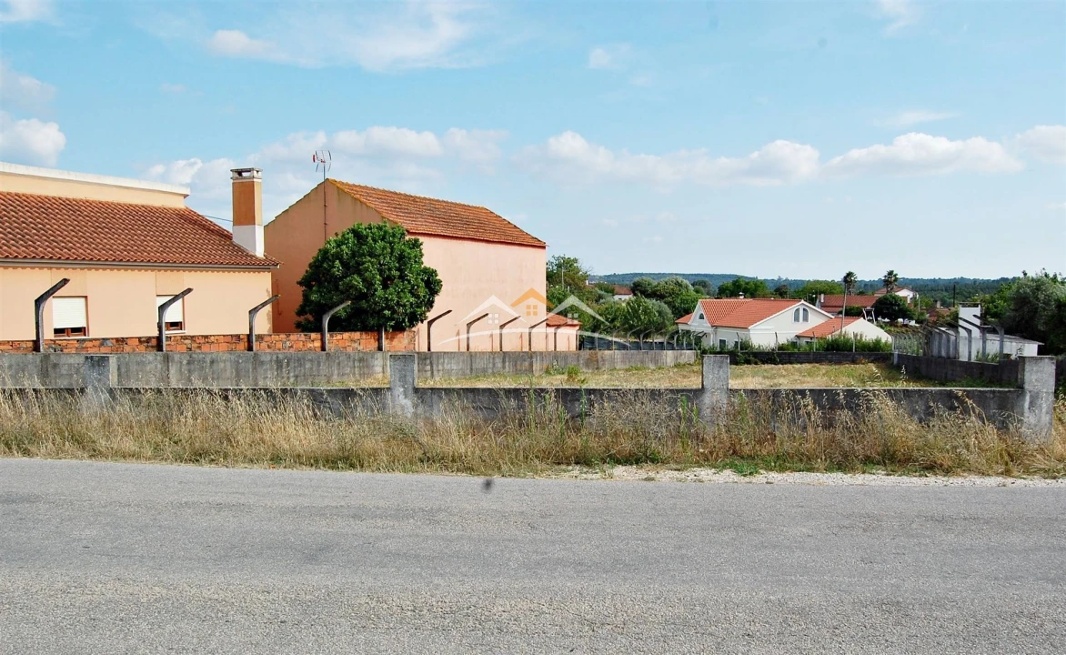 Terreno para Venda em São João Baptista e Santa Maria dos Olivais Foto 4