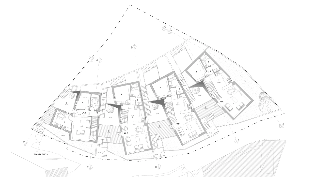 Prédio para Venda em Alcobaça e Vestiaria Foto 11