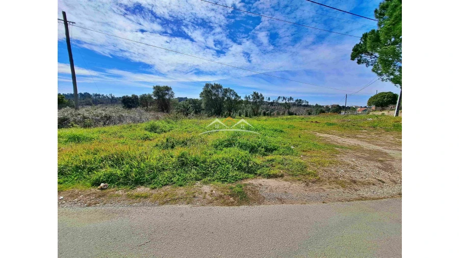 Terreno para Venda em Olalhas Foto 2
