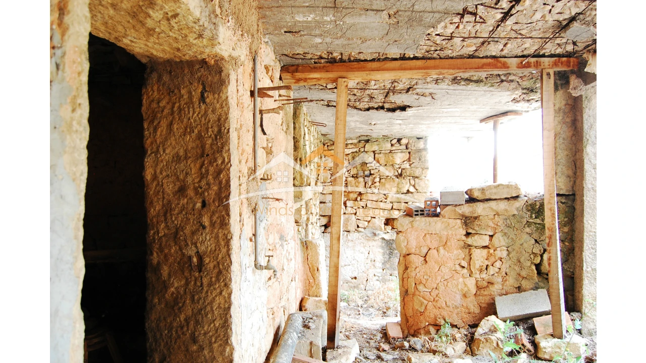 Moradia T3 para Venda em Além da Ribeira e Pedreira Foto 18