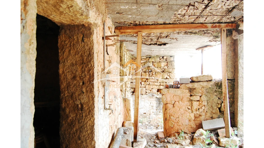 Moradia T3 para Venda em Além da Ribeira e Pedreira Foto 18