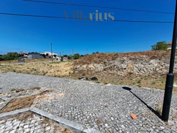 Terreno para Venda em São João Baptista e Santa Maria dos Olivais