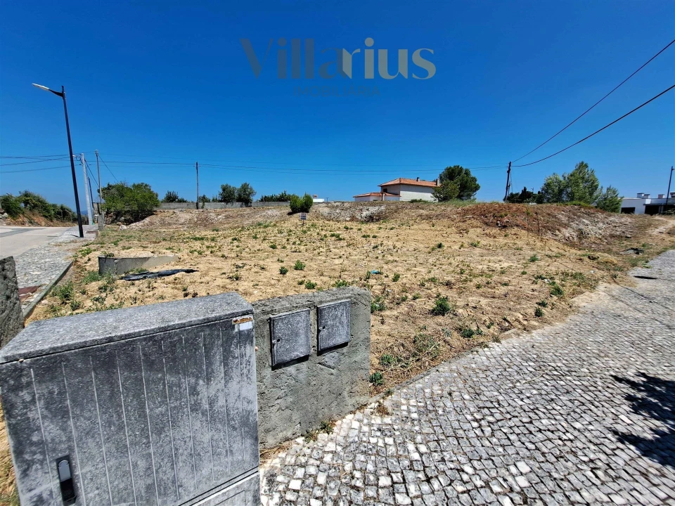 Terreno para Venda em São João Baptista e Santa Maria dos Olivais Foto 9