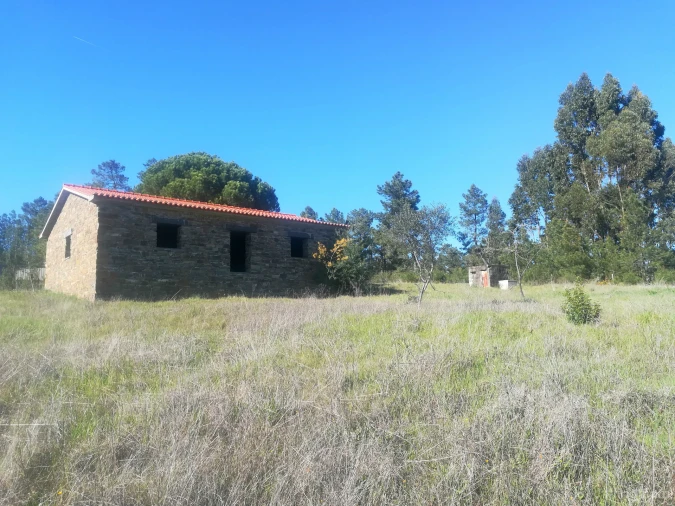 Quinta T3 para Venda em Cebolais de Cima e Retaxo Foto 2