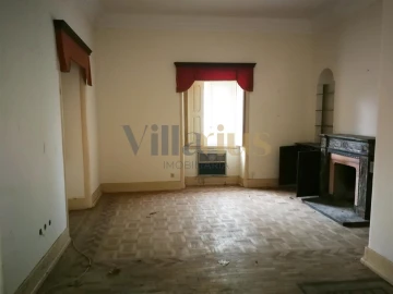 Moradia T25 para Venda em Tramagal