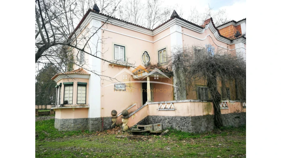 Moradia T10 para Venda em Tramagal Foto 2