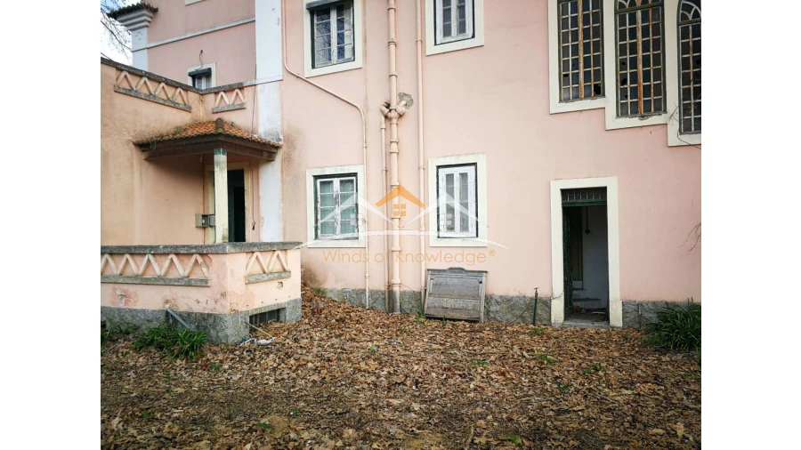 Moradia T10 para Venda em Tramagal Foto 8