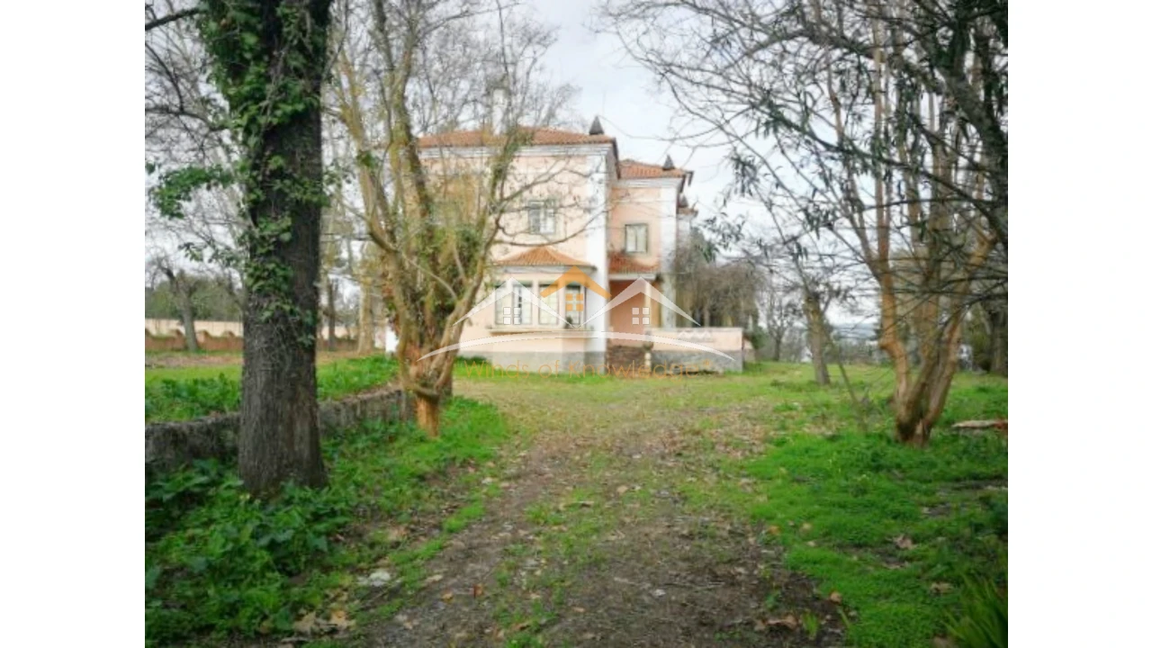 Moradia T10 para Venda em Tramagal Foto 4