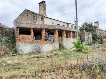 Moradia T0 para Venda em Areias e Pias