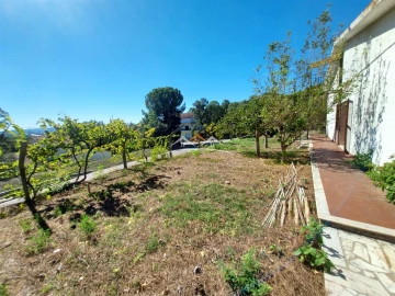 Moradia T4 para Venda em Madalena e Beselga