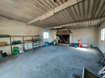 Moradia T4 para Venda em Madalena e Beselga